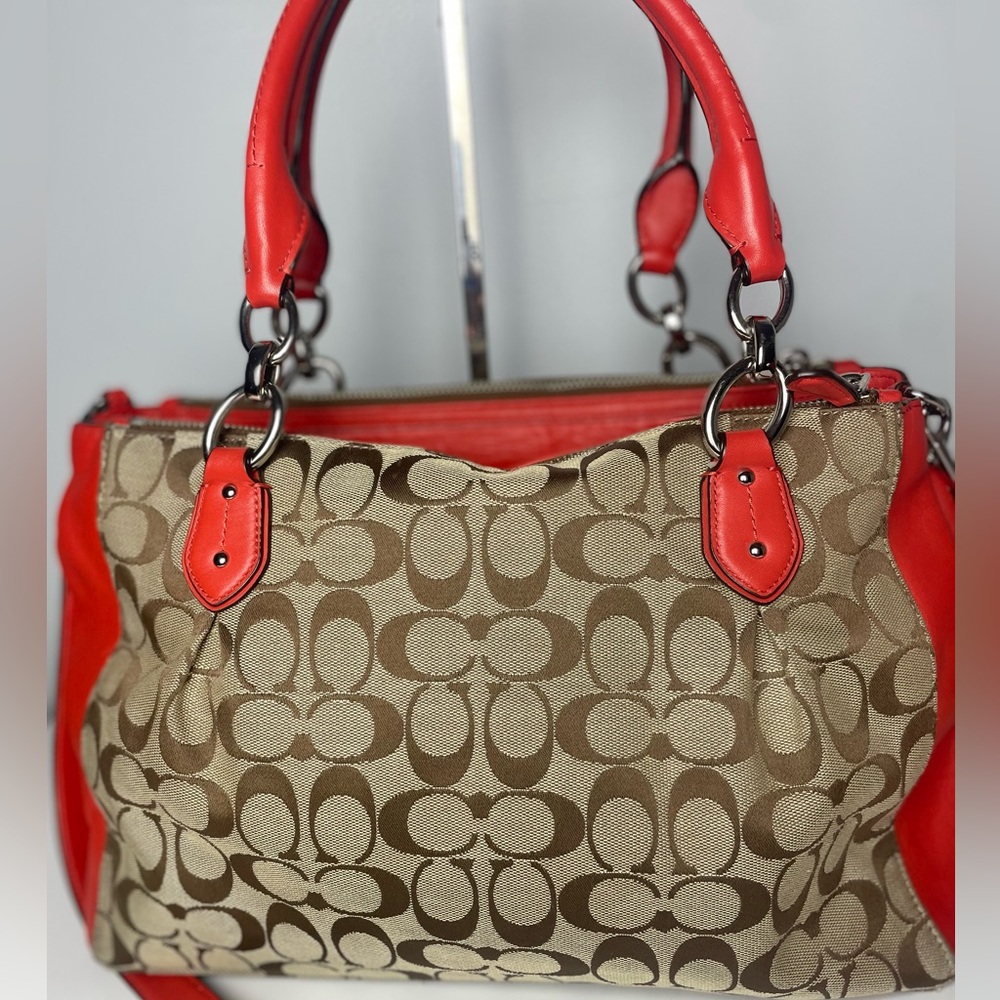 $25 LS Coach Colette Red & Khaki Signature Carryall w/COA - Picture 6 of 16